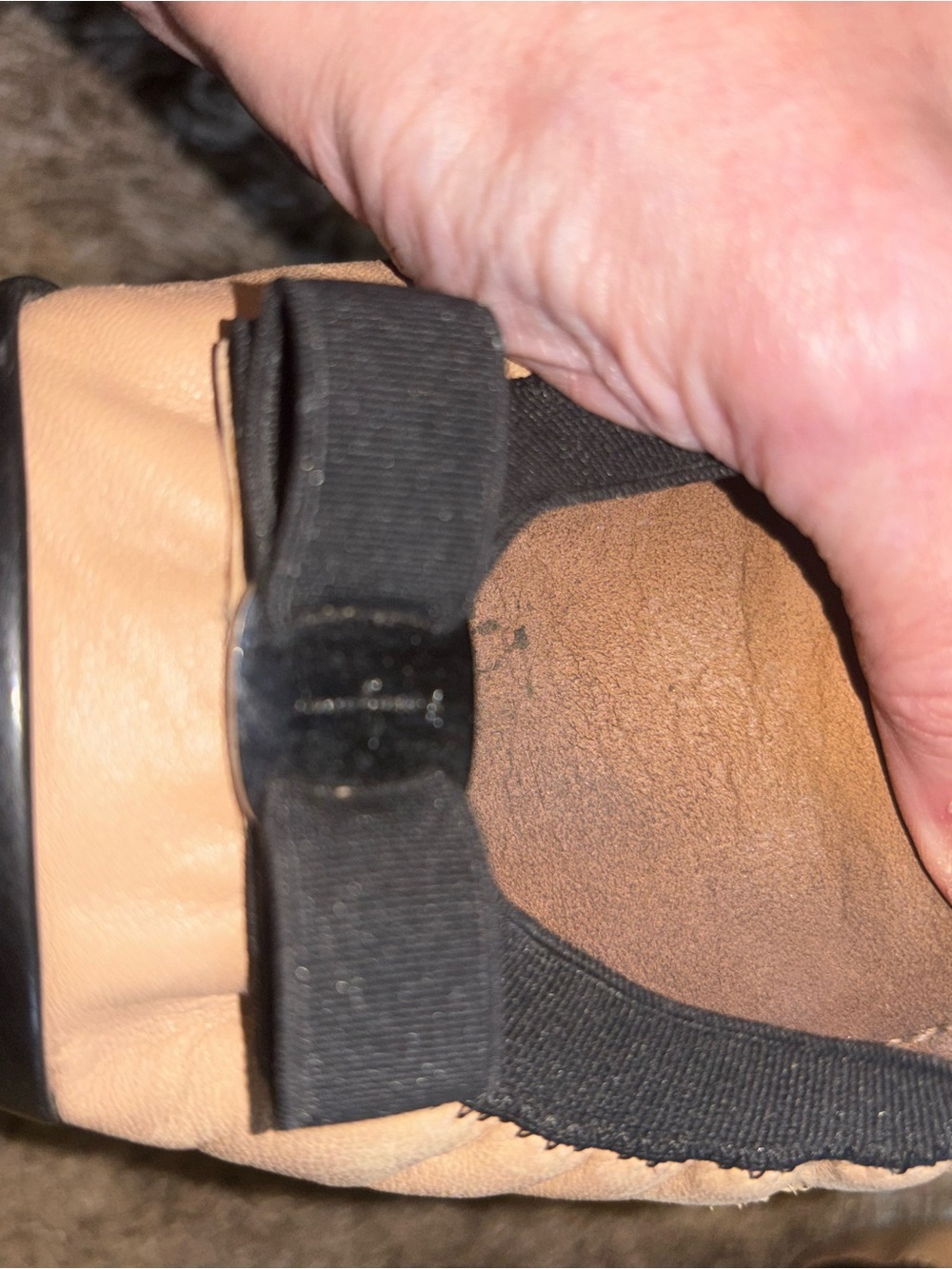 Salvatore Ferragamo Two-Tone Foldable Ballet Flats in Beige and Black - Picture 8 of 10
